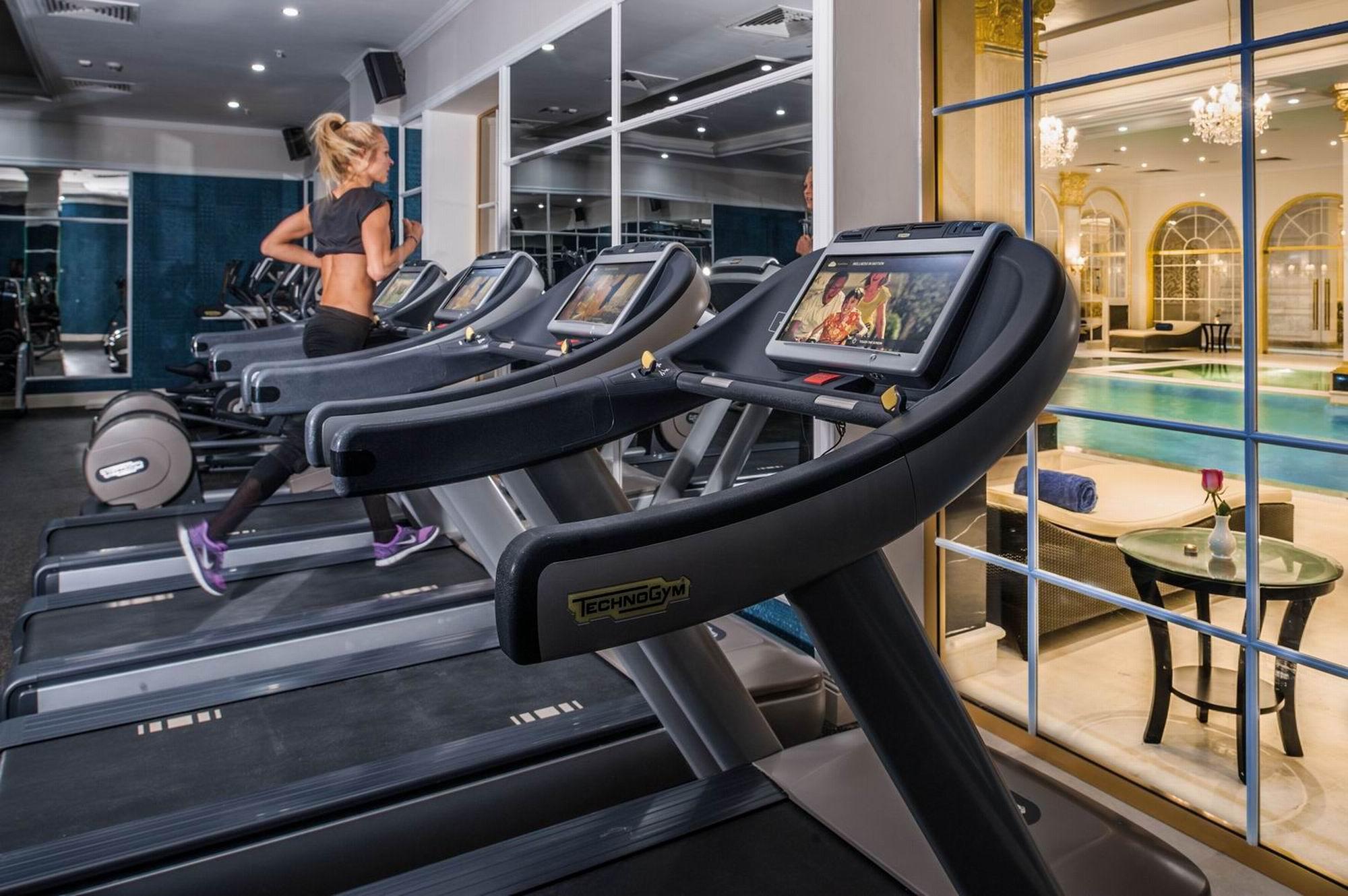 Rixos Khadisha Shymkent Hotell Eksteriør bilde A treadmill