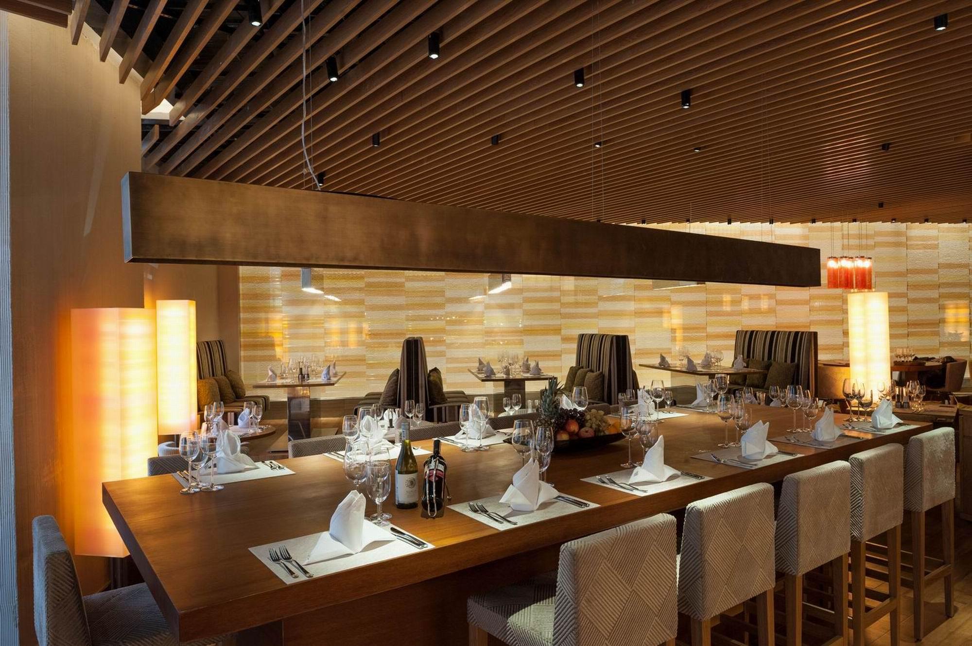 Rixos Khadisha Shymkent Hotell Eksteriør bilde Restaurant