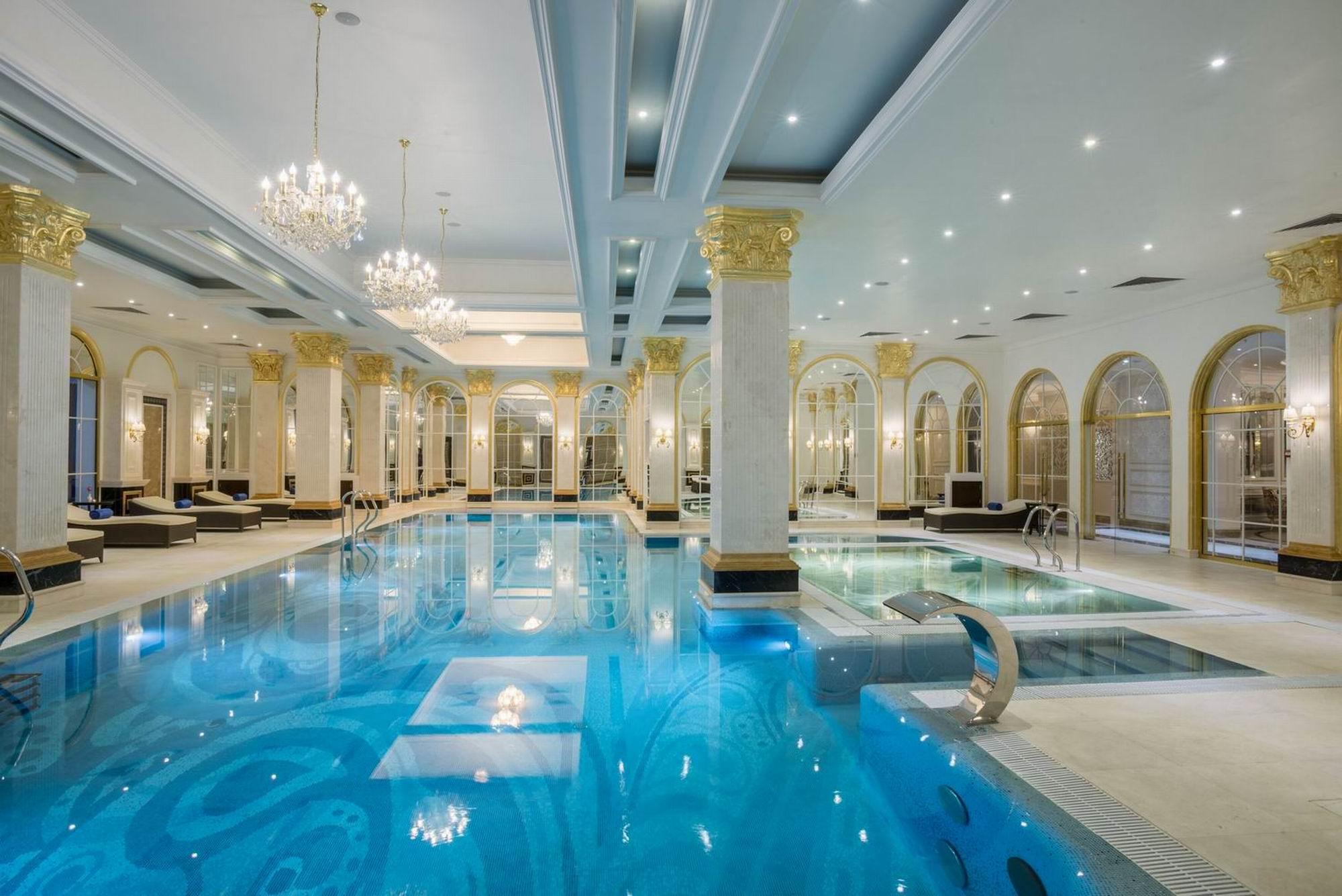 Rixos Khadisha Shymkent Hotell Eksteriør bilde The swimming pool at the Four Seasons Hotel
